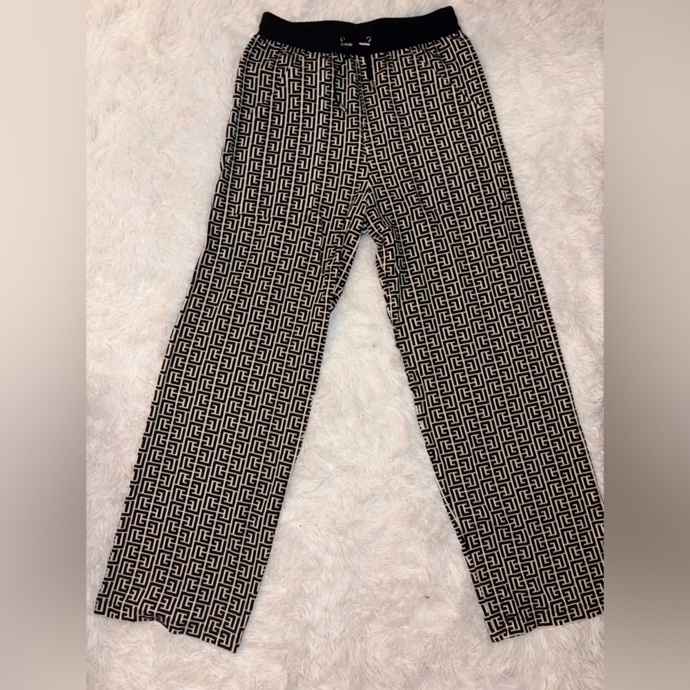 Balmain Black and Cream Textured Garment